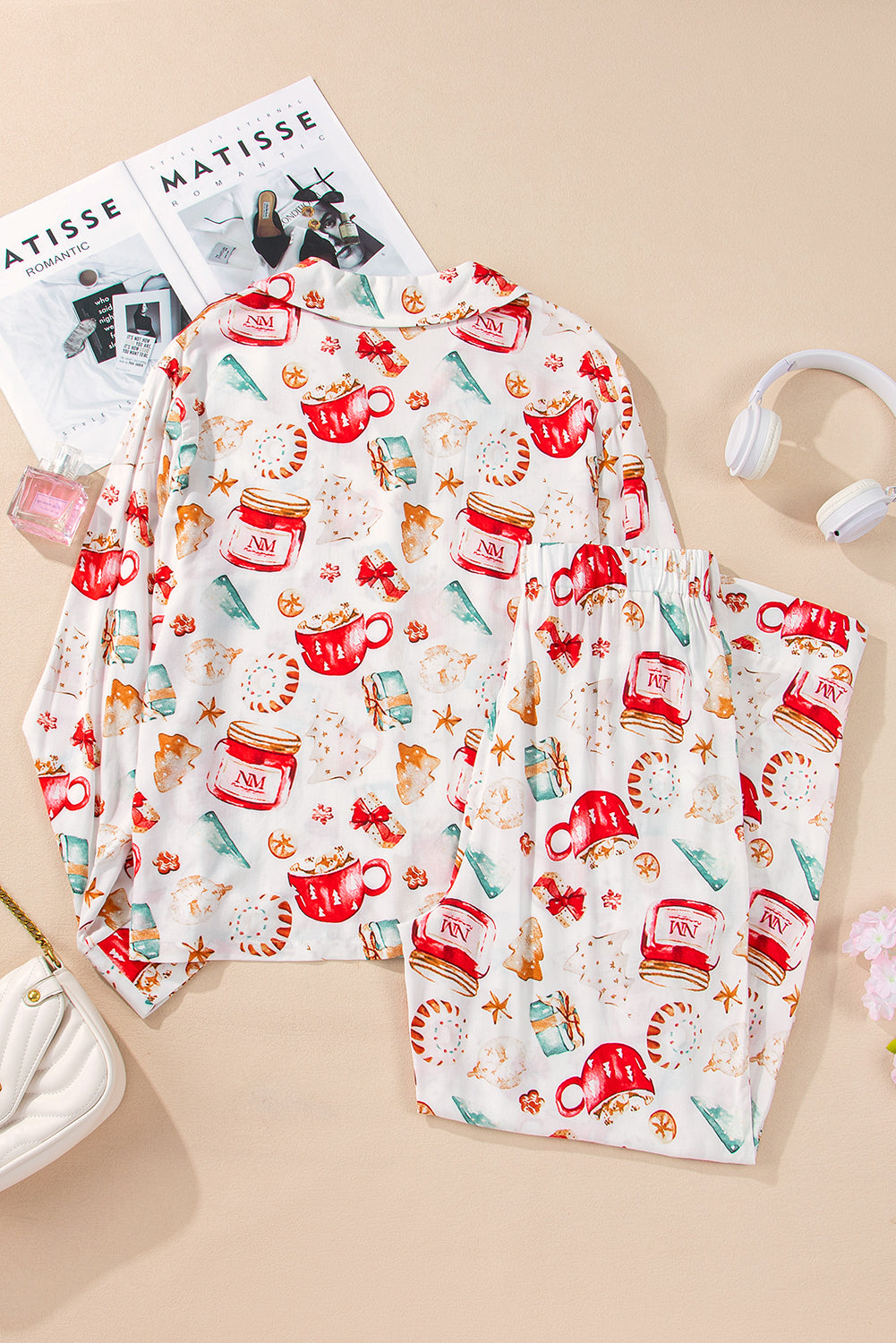 White Christmas Pattern Long Sleeve Shirt and Pants Pajama Set